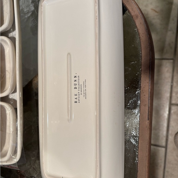 White Ceramic Insect Design Tray - Picture 2 of 4